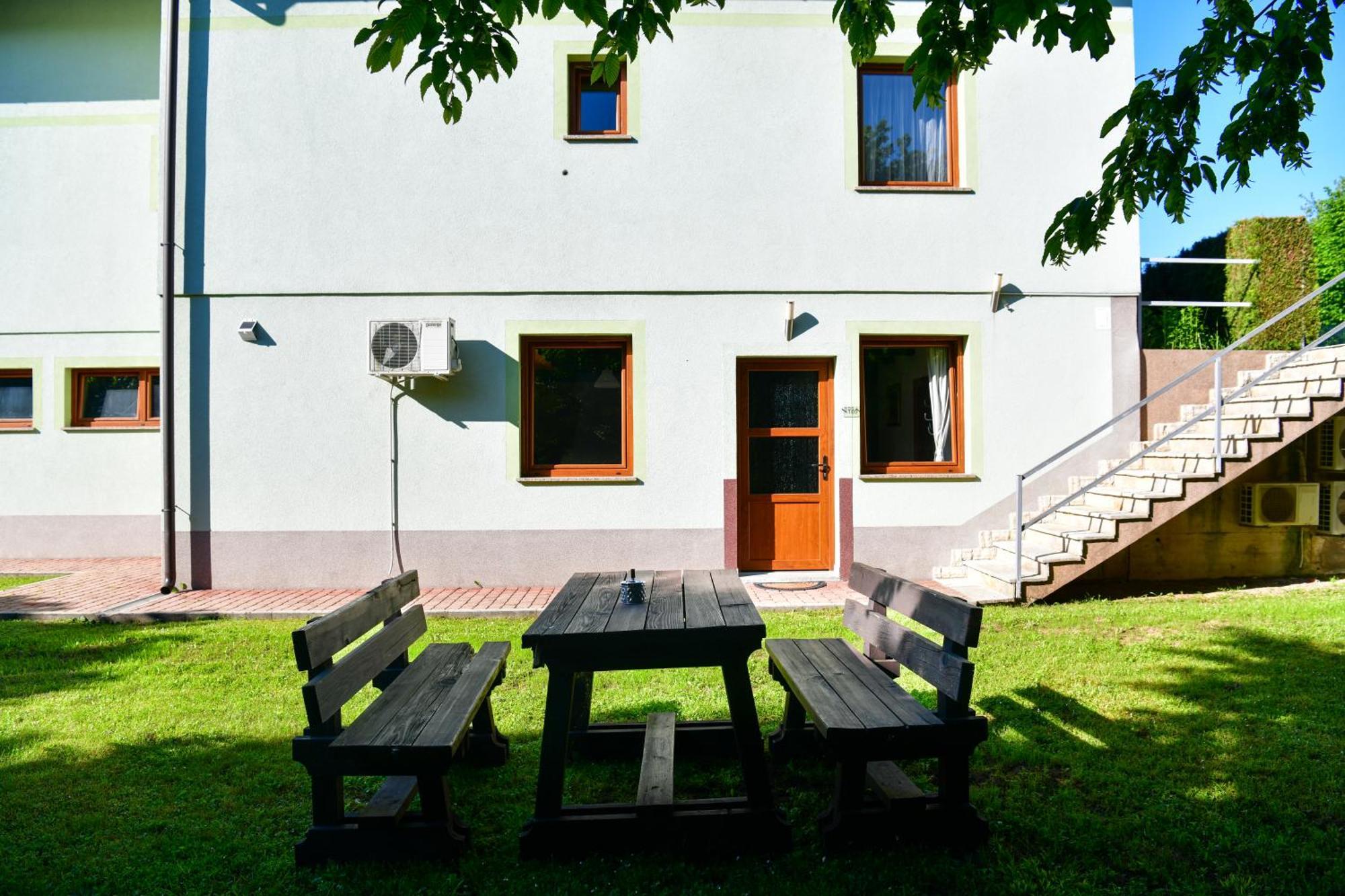 Villa Cancar Grabovac  Exterior foto